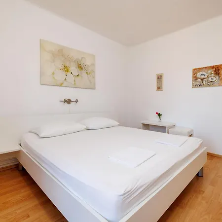 Nevenka Apartmán
